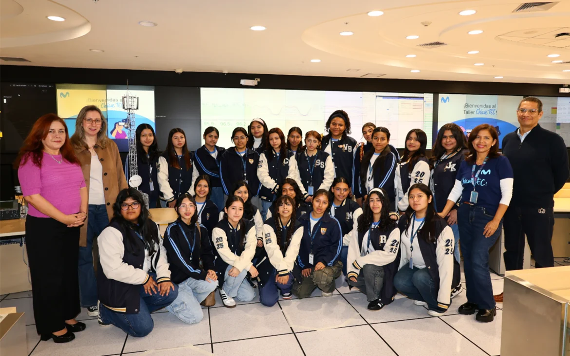 integratel-peru-impulsa-el-talento-femenino-con-chicas-tec