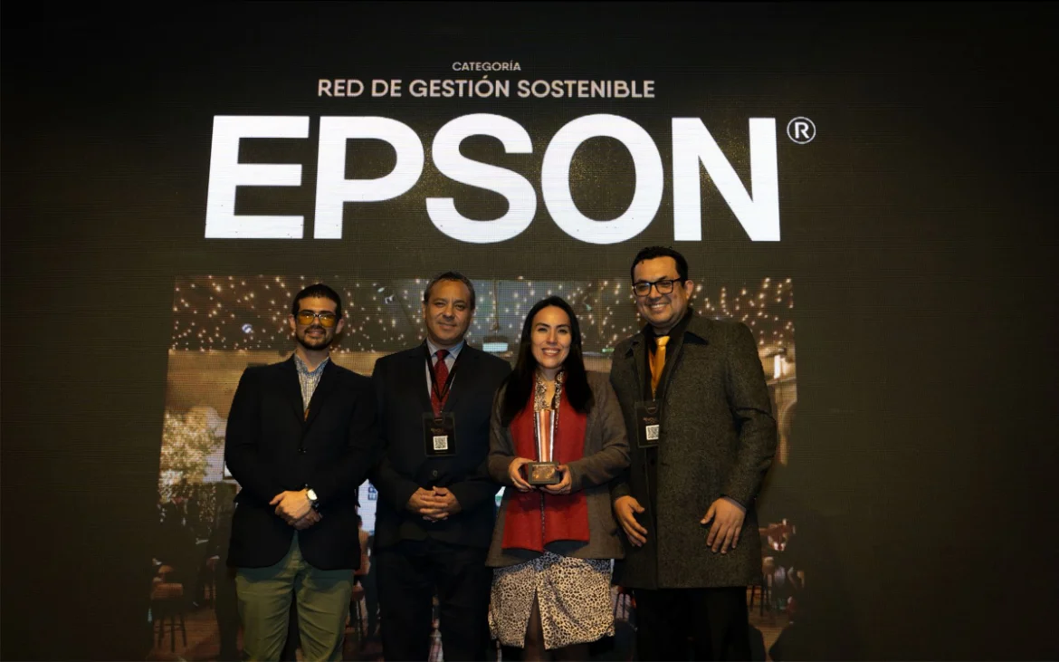 r-evoluciona-2025-premia-a-epson-por-impulsar-sostenibilidad-y-economia-circular