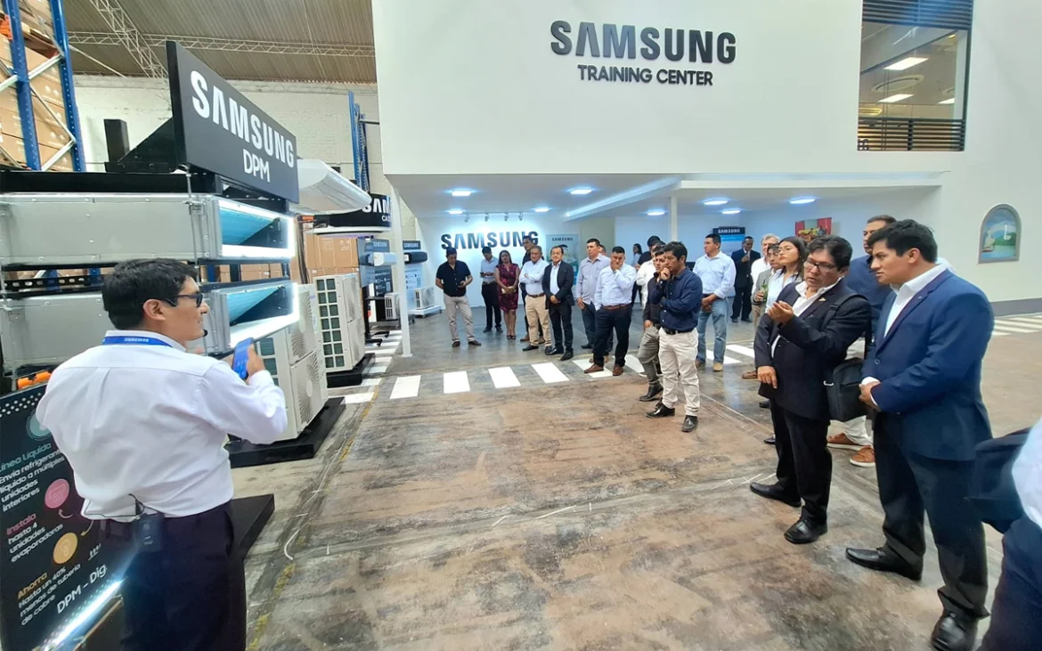 Inauguración del Centro de Entrenamiento de Samsung en Chiclayo para técnicos e ingenieros