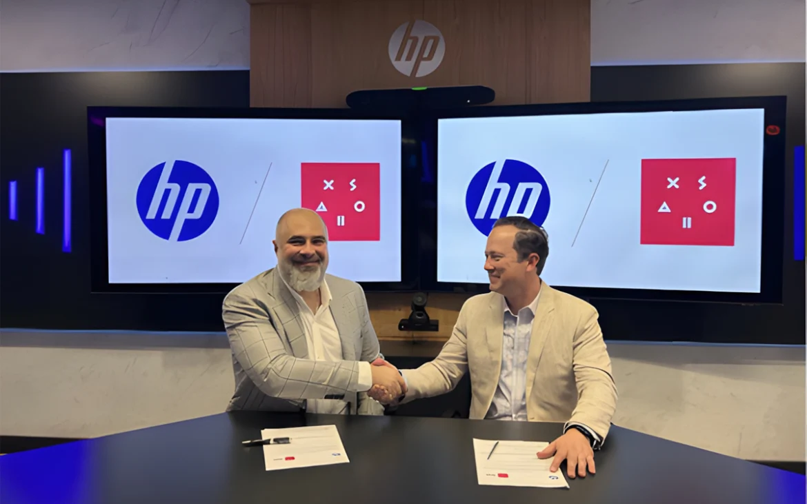 Firma de alianza estratégica entre HP y Xsolla para impulsar educación e innovación en videojuegos