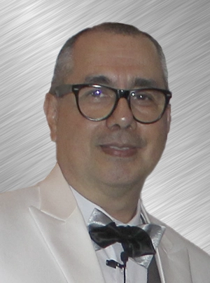 Retrato profesional de José del Carmen Zegarra Malatesta, consultor senior en IA ética y reputación digital