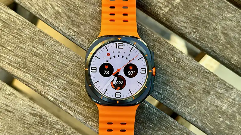 Galaxy Watch monitorea salud y calidad del sueño con sensores biométricos